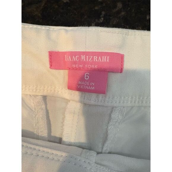 *3/$15 Isaac Mizrahi Women's White Scalloped Hem Chino Shorts Size 6 - Picture 6 of 11